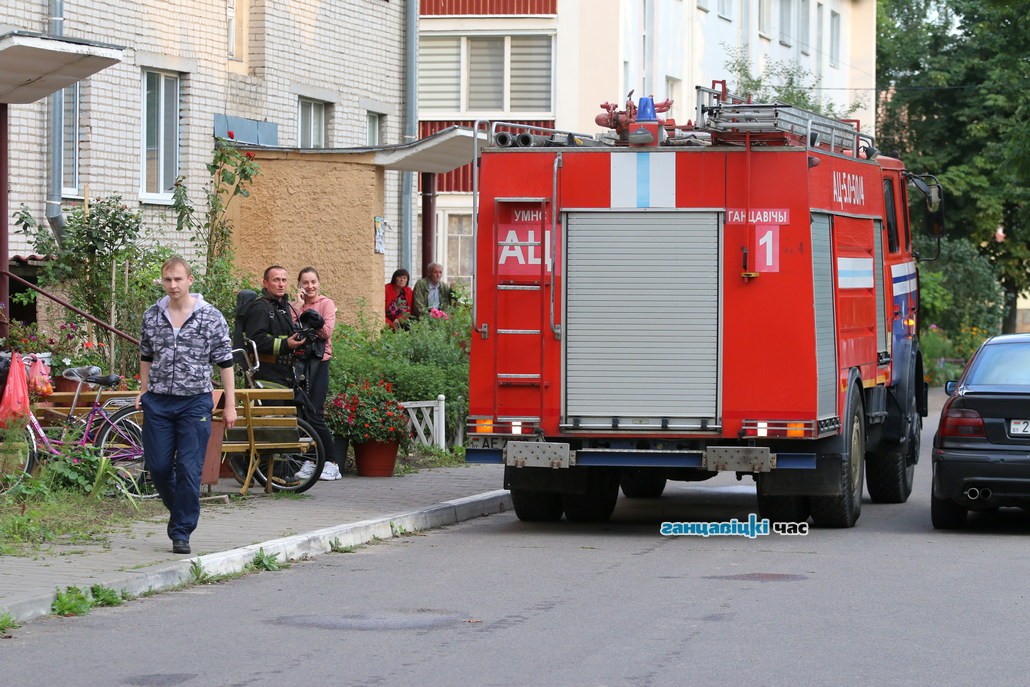 В Ганцевичах два пожарных расчета приехали тушить кастрюлю с вареньем