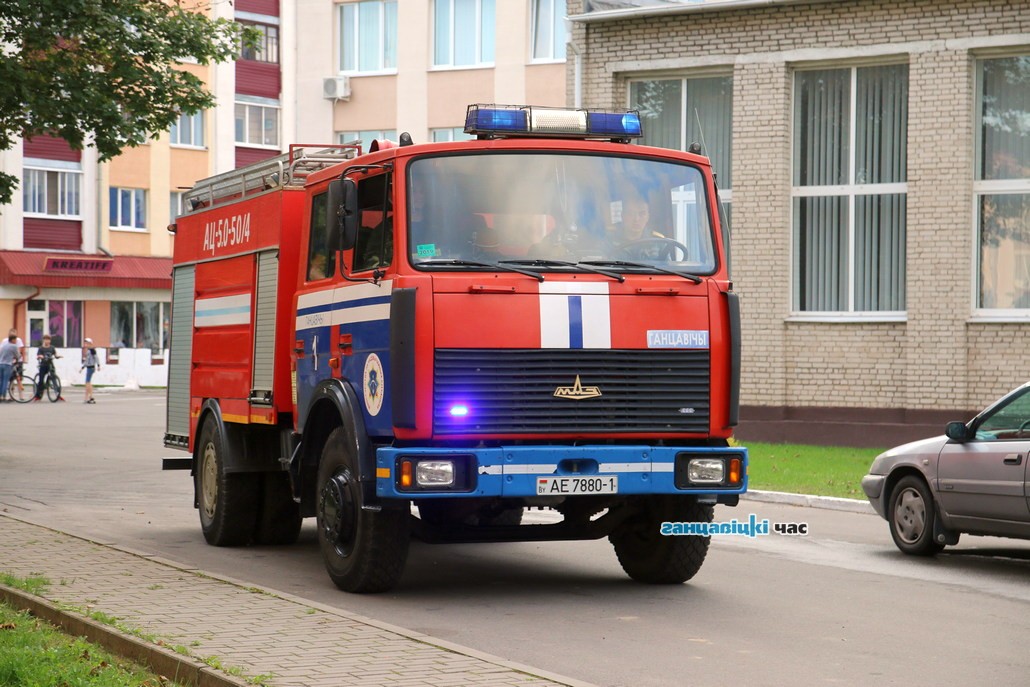 В Ганцевичах два пожарных расчета приехали тушить кастрюлю с вареньем