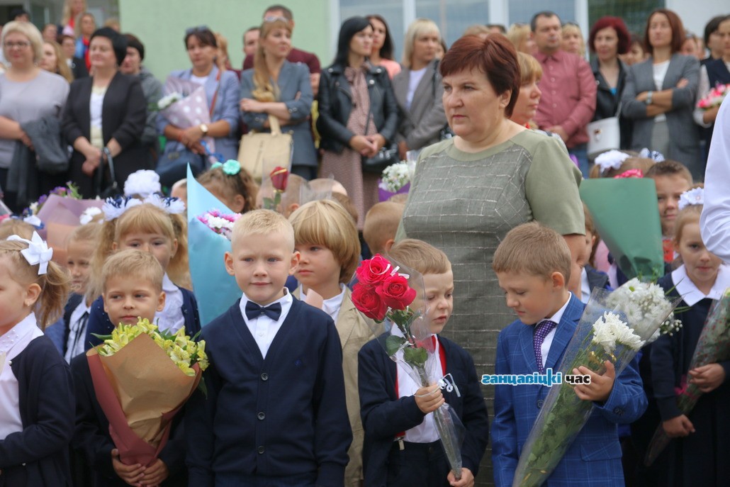 День знаний в средней школе №3 г. Ганцевичи / 1 сентября 2020 года