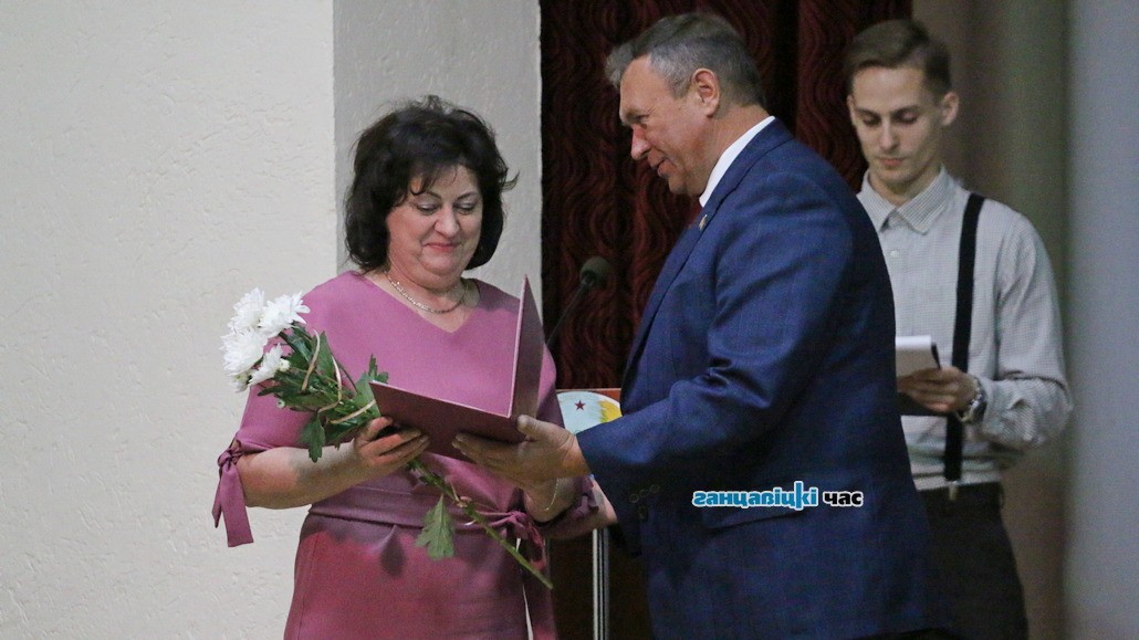Трояновская Татьяна Антоновна, директор Огаревичской средней школы