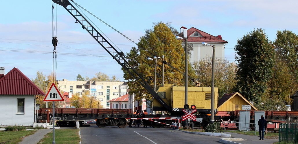 В Ганцевичах закроют автомобильный железнодорожный переезд