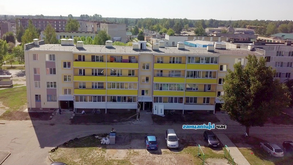 В доме №15 по улице Строителей завершаются ремонтные работы